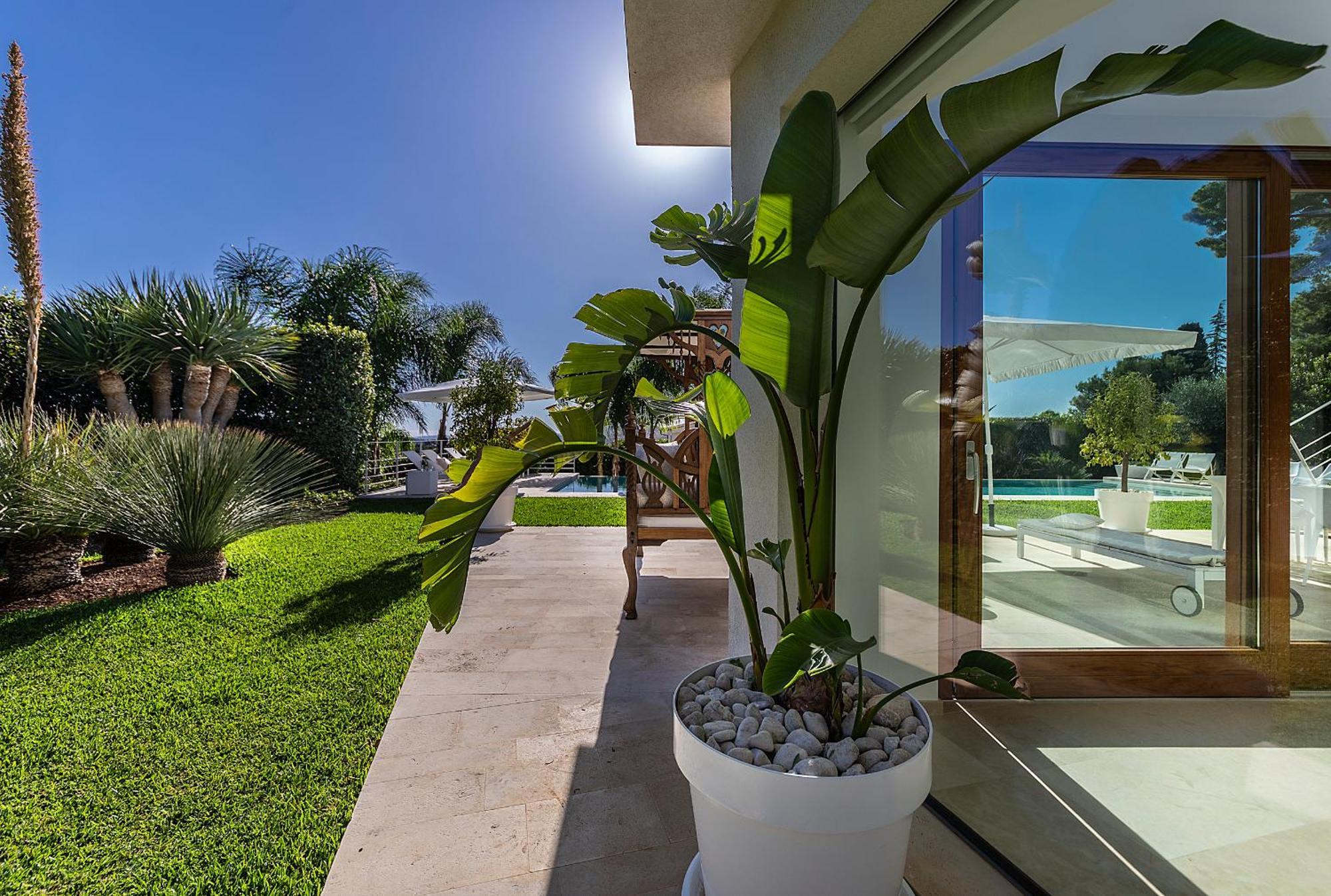 Attalaya Appartamento In Villa Con Piscina E Giardino Noto Exterior foto